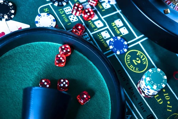 Roulette table on linetoto desktop with betting grid and wheel camera